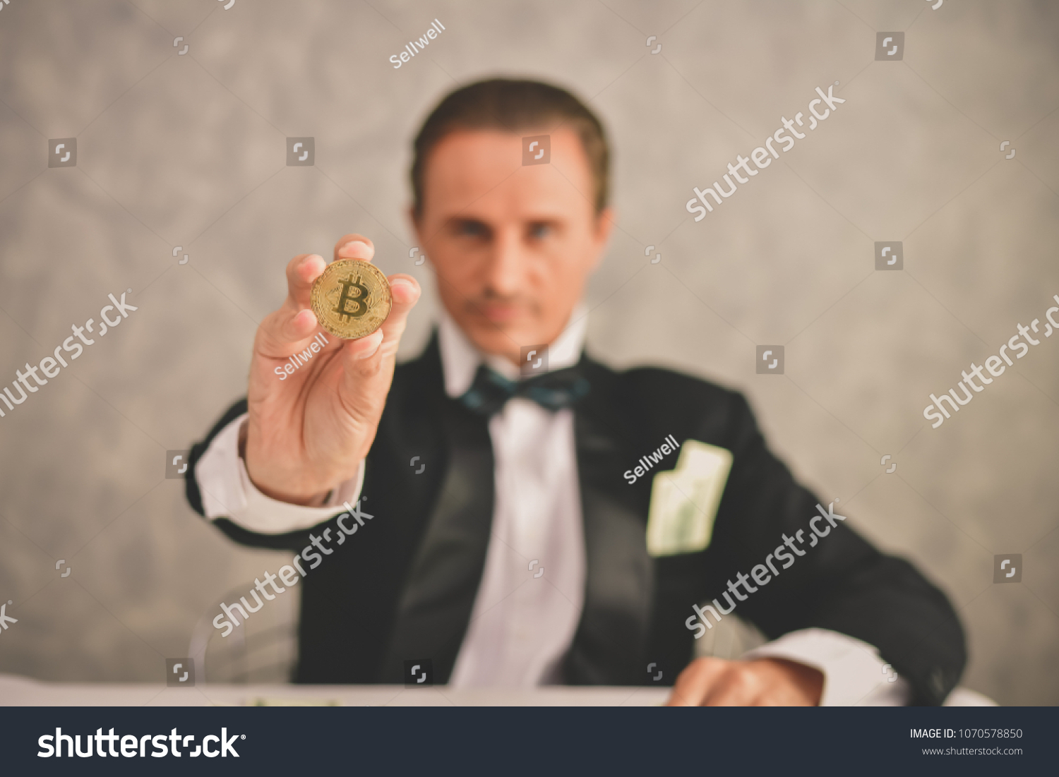 Vươ