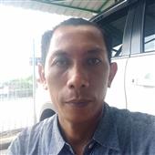 Thầ