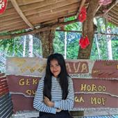 Thầ