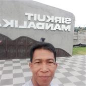 Đua