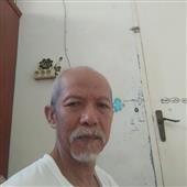 DJ 