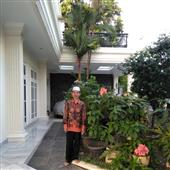 TRỨ