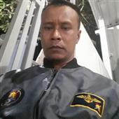 TỨ 
