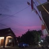 Thầ