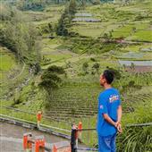 Việ