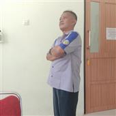 Thầ