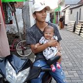 Thầ
