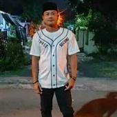 Thầ